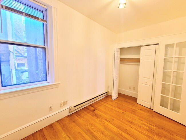 Photo - 81 West Cedar St Unit 1