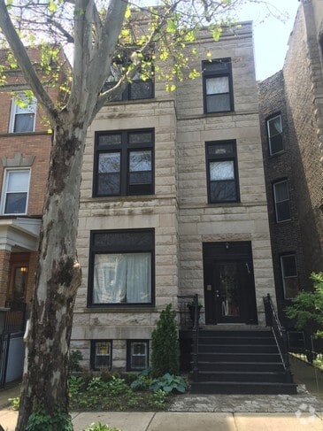 Building Photo - 919 W Newport Ave Unit Garden Rental