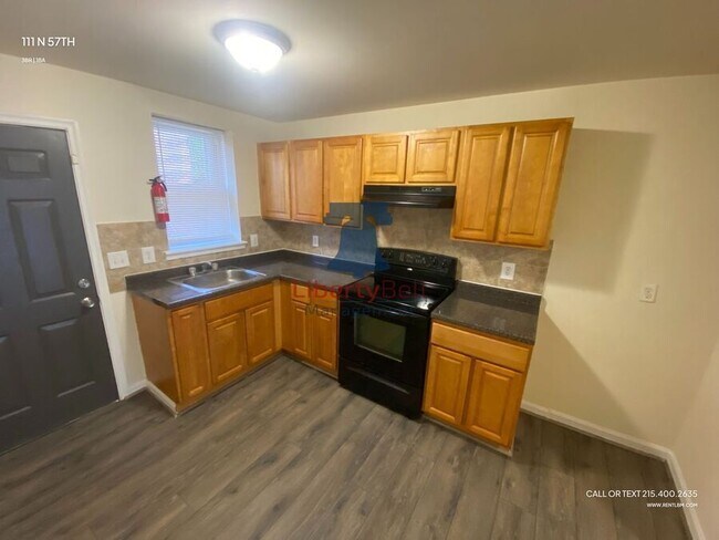 Photo - 111 N 57th St