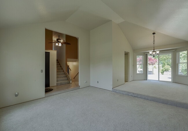 Photo - APPROVED APPLICATION-Comfortable Home located Kent's East Hill