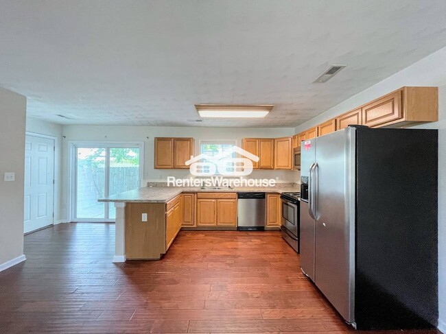 Photo - 1013 Cascade Blvd