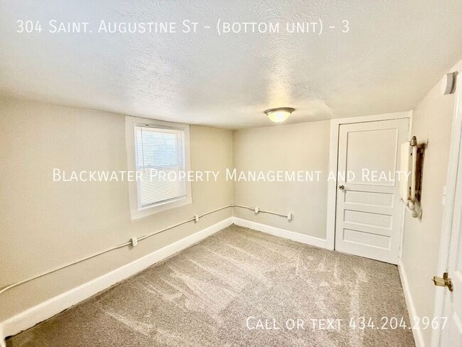 Photo - 304 St Augustine St Unit 3