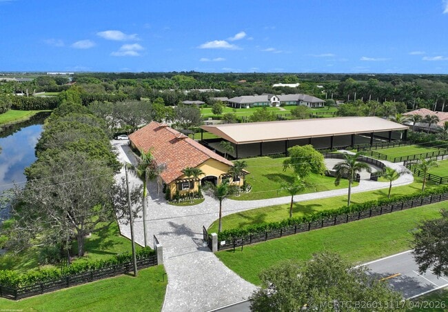 Photo - 4985 Stables Way