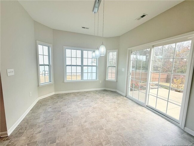 Photo - 162 Watchmen Ln