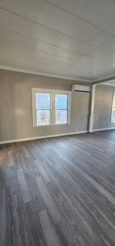 Photo - 120 Chicago Blvd