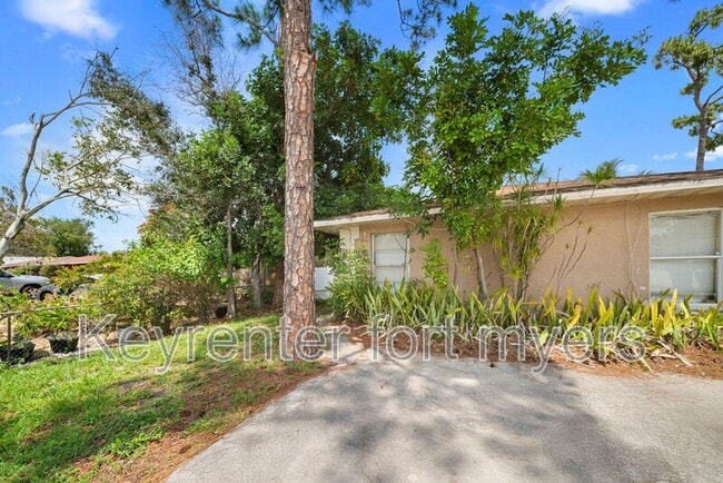 Photo - 5447 Tenth Ave