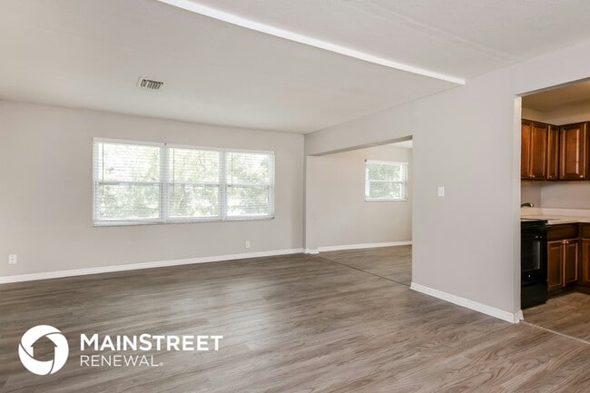 Photo - 2409 Straker Ct