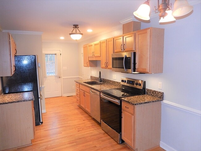 Photo - 6610 Lipscomb Dr