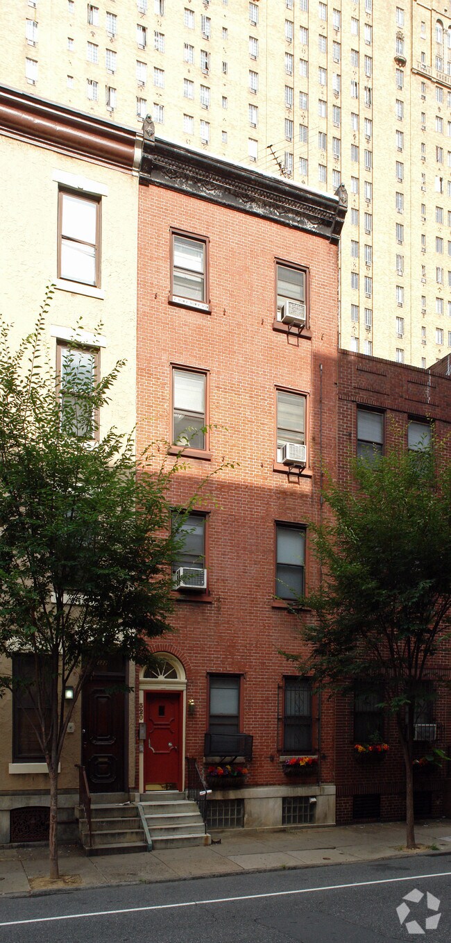 Photo - 318-320 S 15th St