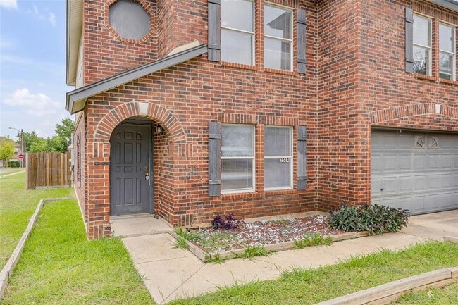 Photo - 2514 Byfield Dr