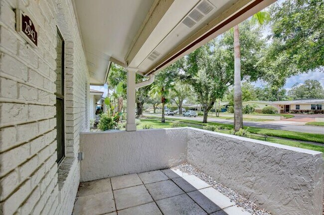 Photo - Charming First-Floor 1BR in Audubon Park · In-Unit Laundry · Community Pool with Lake Druid View ...