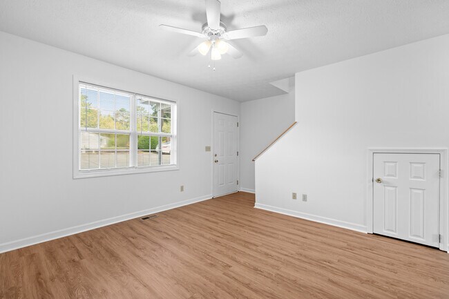 Photo - Austin Place Apartments