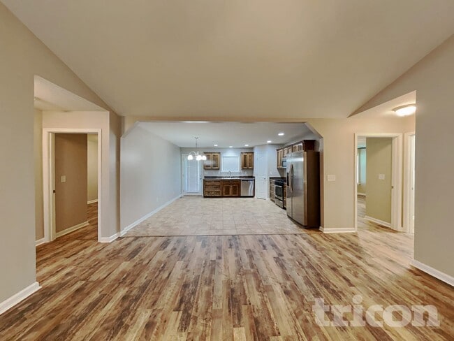 Photo - 1901 Susan Rd