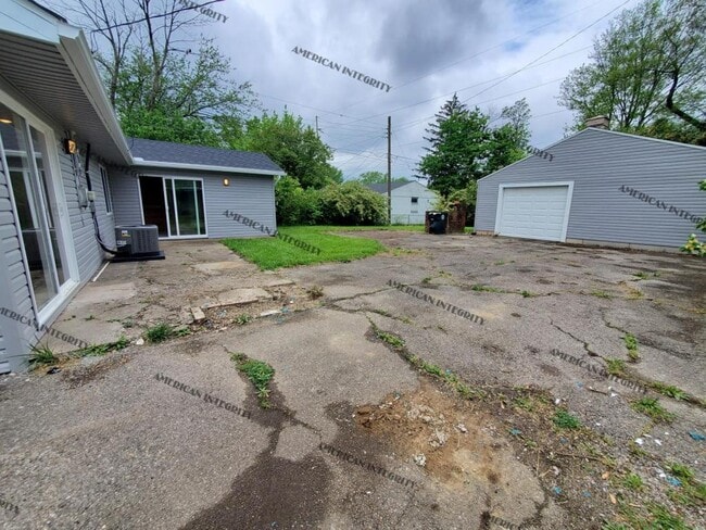 Photo - 2311 Arlene Ave