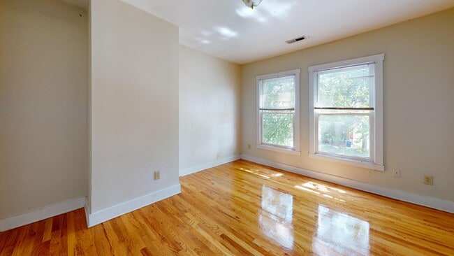 Photo - 242 E 18th Ave