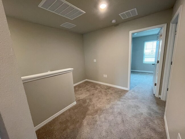 Photo - 798 Legacy Dr