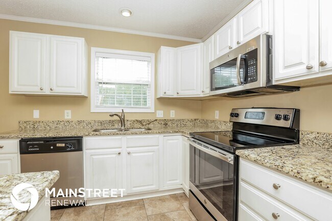 Photo - 701 Comanche Ct