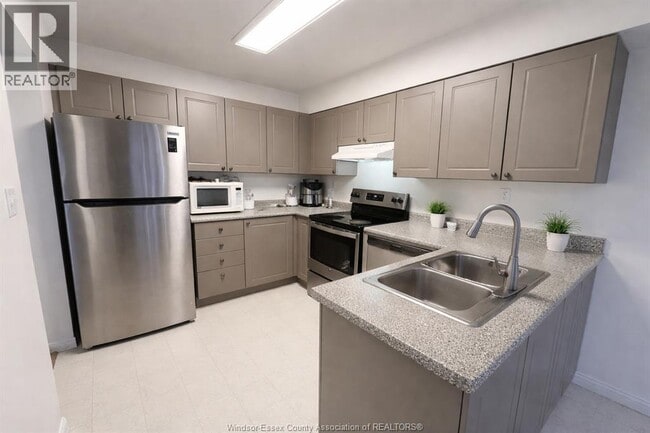 Photo - 4209 Pioneer Ave