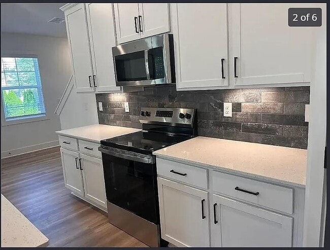 Photo - 3120 Marbella Cir