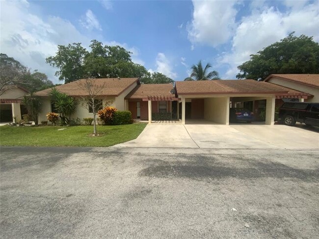 Building Photo - 1795 Satinwood Cir Rental