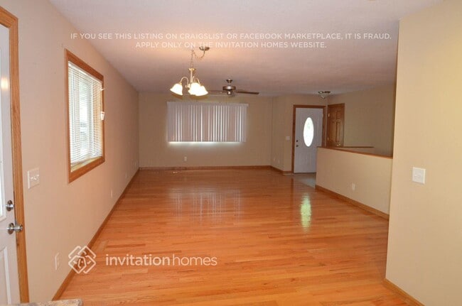 Photo - 4536 Taylor St NE