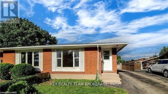 Photo - 10 Hill Park Ln