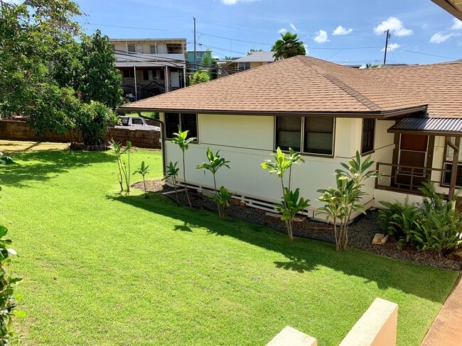 Photo - Charming Singe Family Home 3/1/2 with Spacious & Fenced Yard