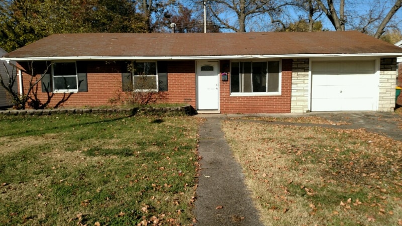 Photo - 2433 St Clair Ave