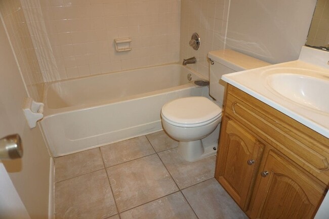 Photo - 3 bedroom townhouse near NAS Jax