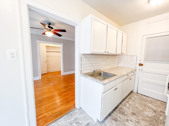 Photo - 5051 N Glenwood Ave Unidad 3