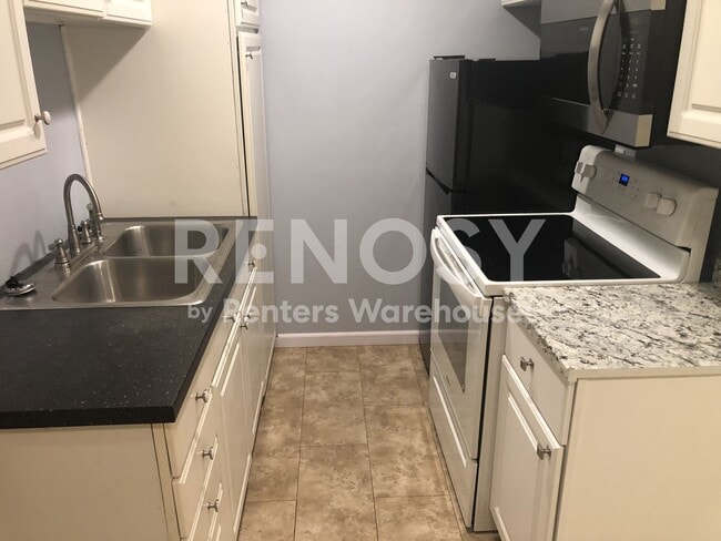 Photo - Available July 1st - 1 Bed/1 Bath Triplex in Prior Lake