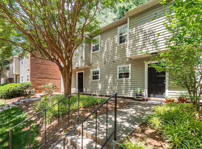 Laurel Ridge Apartments