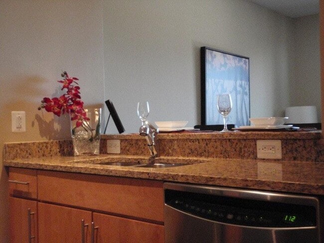 Photo - 2050 Jamieson Ave Unit 1209