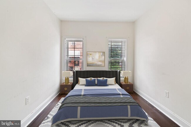 Photo - 1729 Fontain St Unit 1