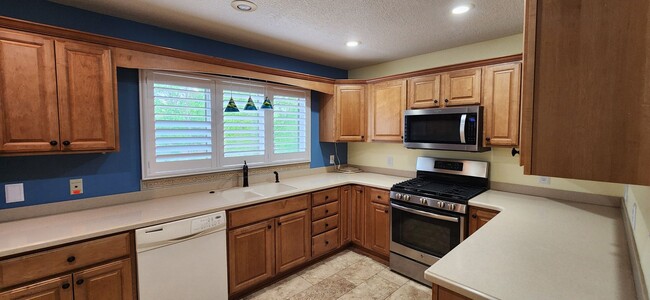 Photo - Spacious rental in desirable neighborhood with 3 full baths! Available for 6 months only July 1-D...