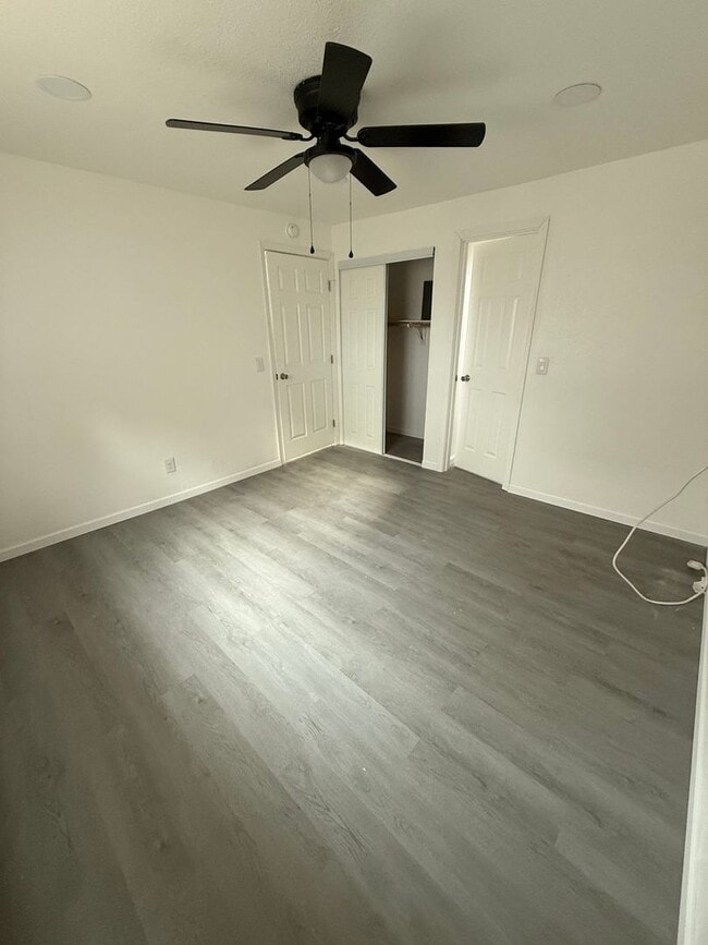 Photo - 232 W Barbara St Unidad Apt D