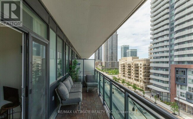 Photo - 4070 Confederation Pkwy Unit 606