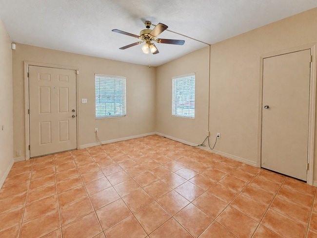 Photo - 647 San Juan Blvd