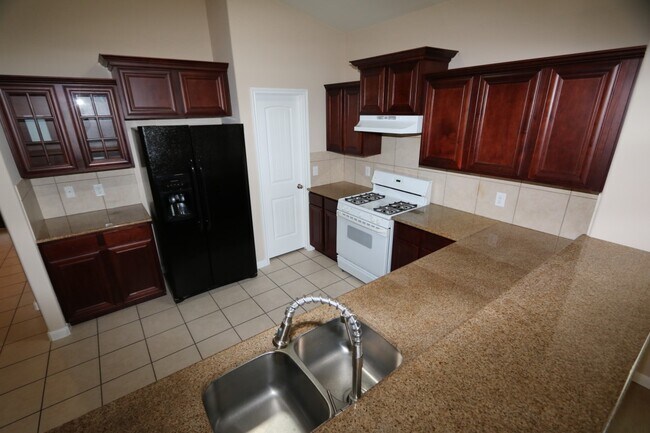 Photo - 19631 Little Pine Ln