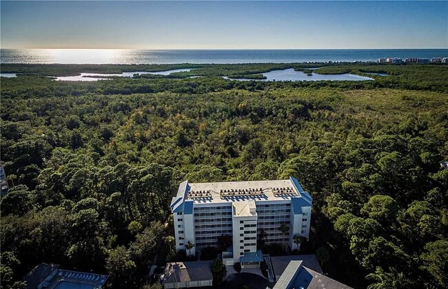 Building-BayForest view - 270 Naples Cove Dr Condo Unit 3401