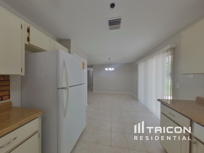 Photo - 191 Citation Ave