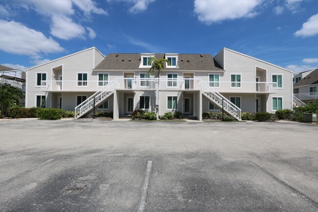 Building Photo - 2207 San Marco Rd Unit Estuary I  2207