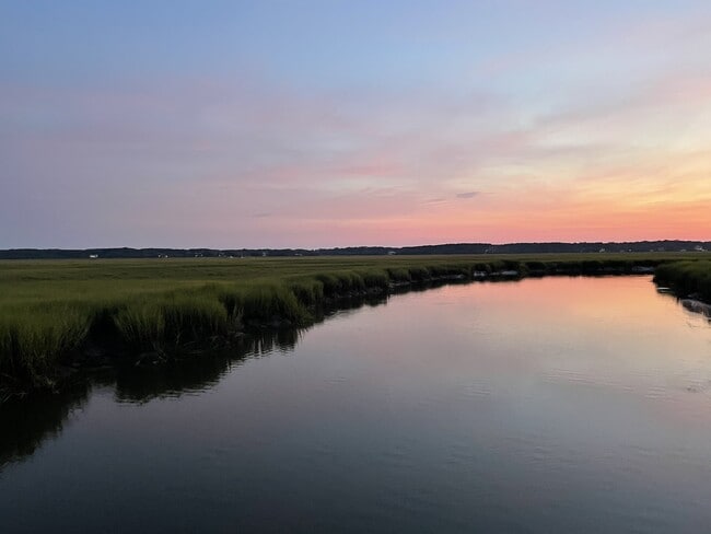 Building Photo - 806 Crosley St