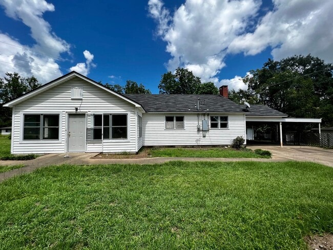 Building Photo - 3/2 on Park Street