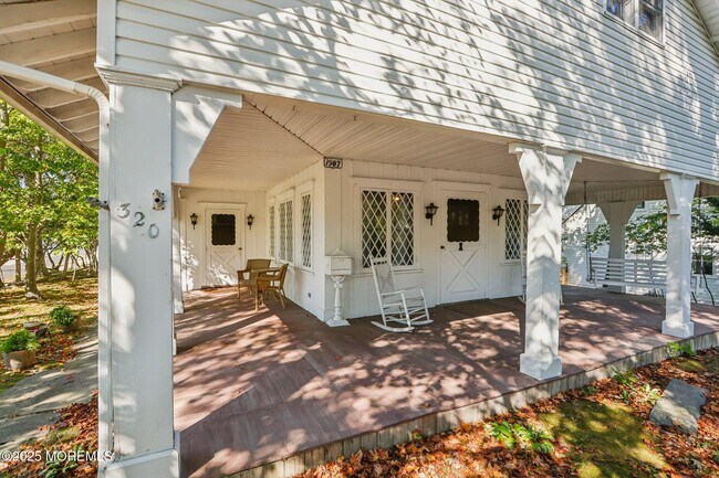 Photo - 320 Worthington Ave