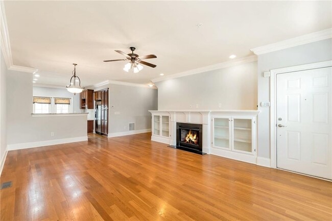 Building Photo - 813 Perennial Dr Rental