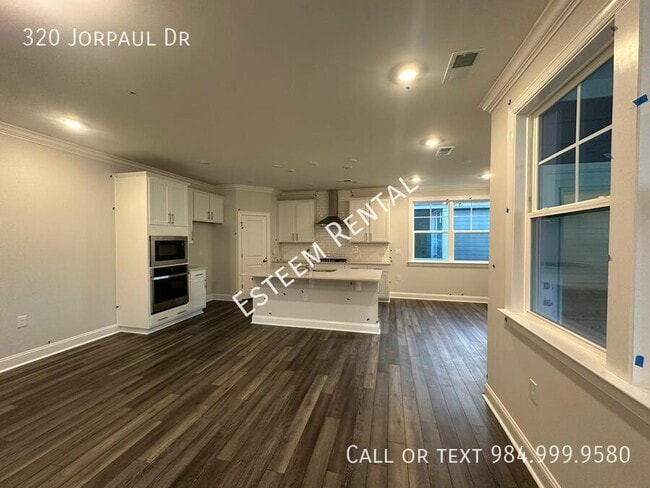 Photo - 320 Jorpaul Dr