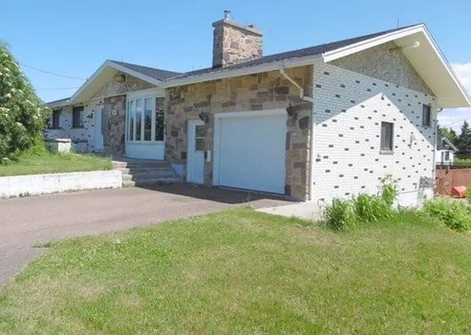 Photo - 460 Rue Saulnier E