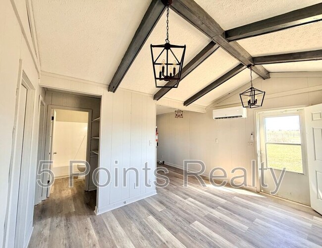 Photo - 2121 Bracey Cir Unit 2121 Bracey Circle B