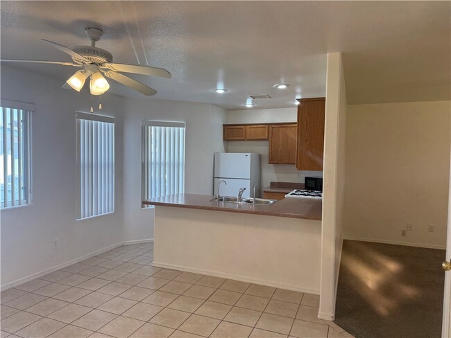 Photo - 3354 Armour Ln